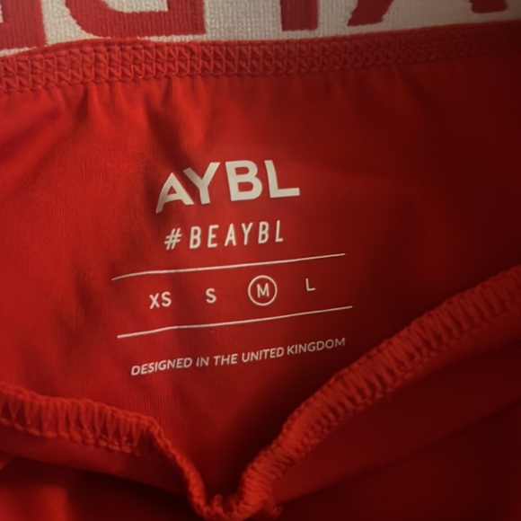 Matching workout set - Picture 6 of 7